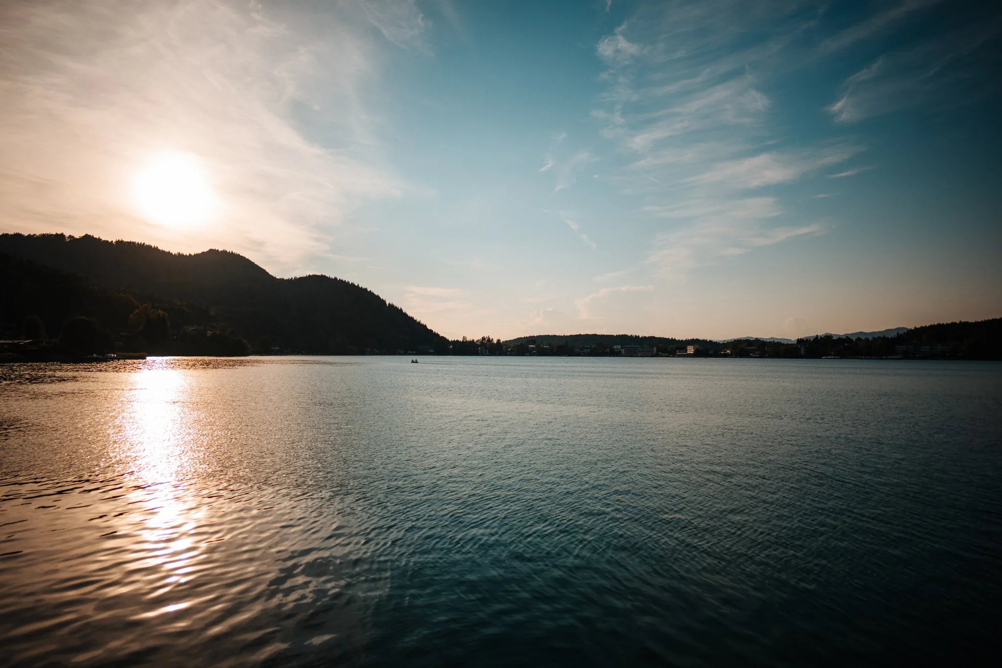 Abendstimmung am Holzsteg im Klopeiner See